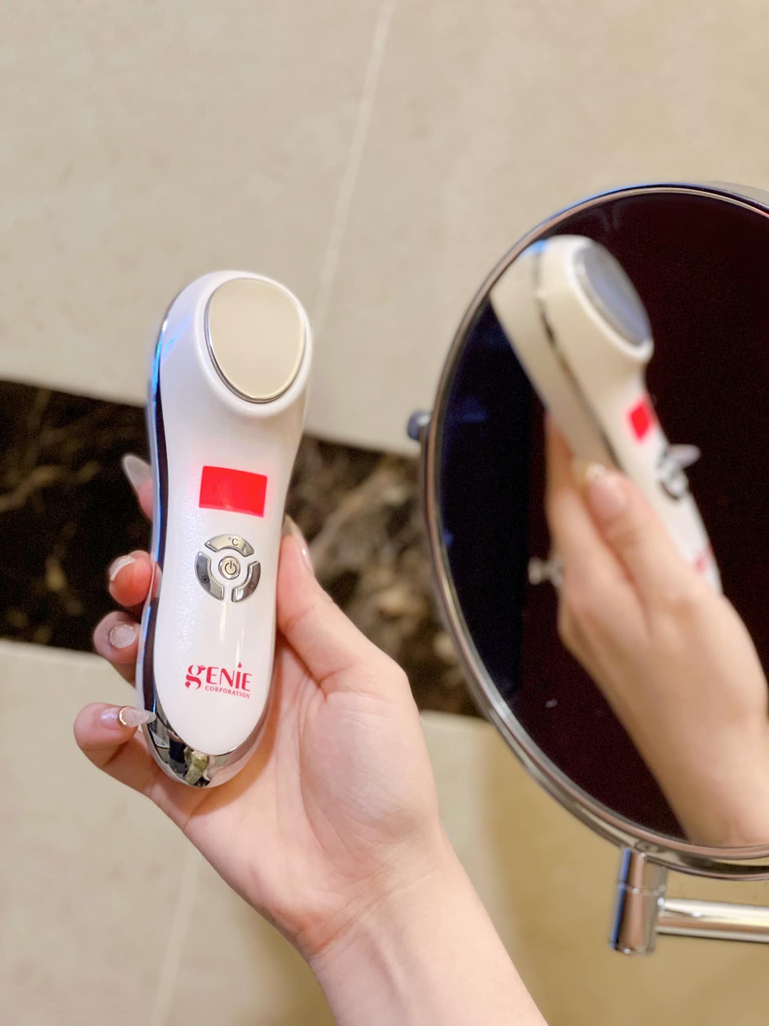 Máy đi tinh chất 4 Máy đi tinh chất