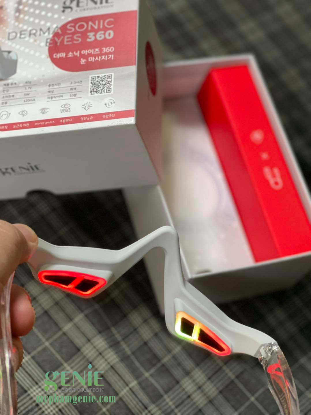 Máy massage mắt genie