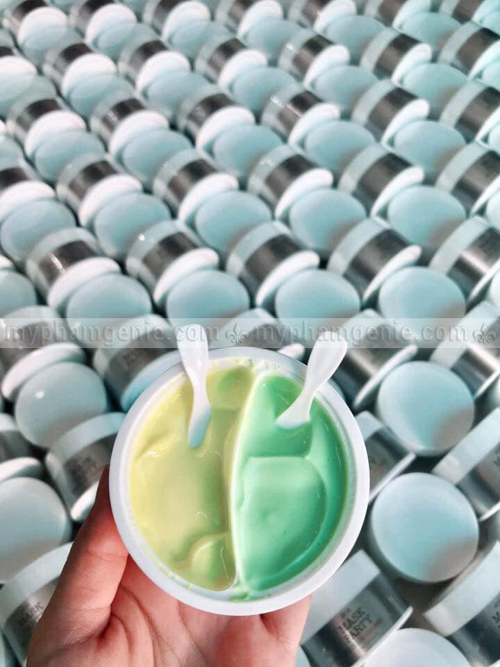 Mặt nạ đất sét